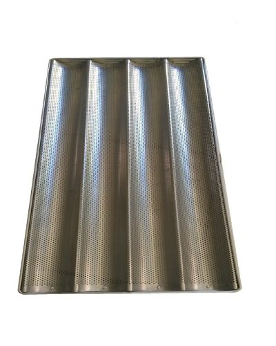 bandeja-ondulada-perfurada-4-calhas-bo40604pl.jpg